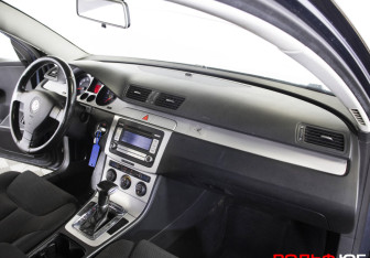 Подержанный автомобиль Volkswagen Passat Sedan 2007 года (12 фото)