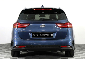 Подержанный автомобиль Kia Ceed Wagon 2021 года (4 фото)