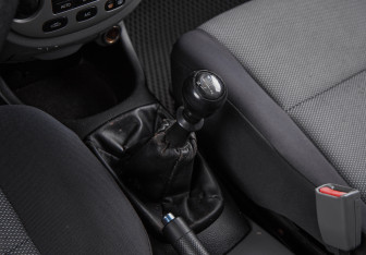 Подержанный автомобиль Chevrolet Lacetti Hatchback 2006 года (18 фото)