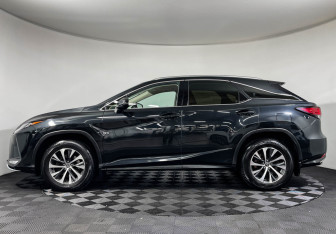 Подержанный автомобиль Lexus RX 2020 года (8 фото)