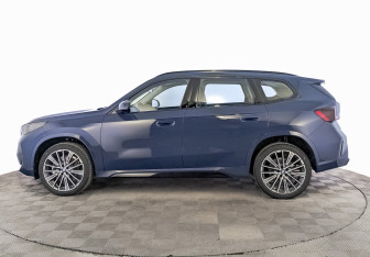 Новый BMW X1 2025 (3 фото)