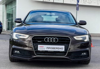 Подержанный автомобиль Audi A5 Coupe 2012 года (2 фото)
