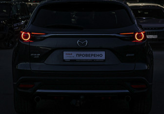 Подержанный автомобиль Mazda CX-9 2018 года (38 фото)