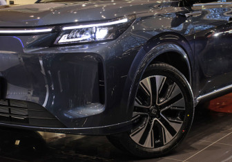 Новый Evolute i-SPACE 2025 (5 фото)