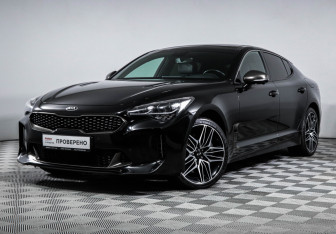 Подержанный автомобиль Kia Stinger 2021 года (1 фото)