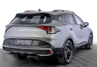 Подержанный автомобиль Kia Sportage 2023 года (5 фото)