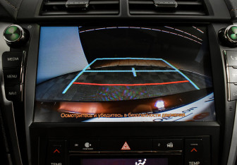 Подержанный автомобиль Toyota Camry Sedan 2017 года (12 фото)