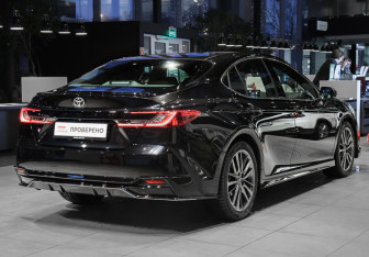 Новый Toyota Camry Sedan 2025 (4 фото)
