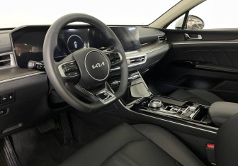 Новый Kia K5 2024 (12 фото)