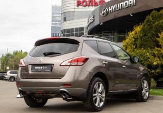 Подержанный автомобиль Nissan Murano Suv 2013 года (4 фото)