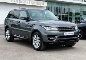 Подержанный автомобиль Land Rover Range Rover Sport 2015 года (3 фото)