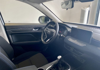 Новый Haval Jolion 2025 (8 фото)