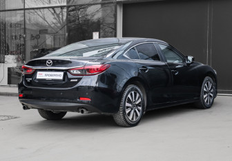 Подержанный автомобиль Mazda 6 Sedan 2017 года (4 фото)