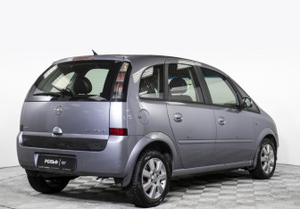 Подержанный автомобиль Opel Meriva 2008 года (4 фото)