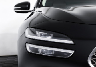 Подержанный автомобиль Genesis G70 2021 года (27 фото)