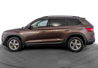 Подержанный автомобиль Skoda Kodiaq 2019 года (8 фото)