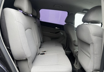 Подержанный автомобиль Chevrolet Orlando 2013 года (11 фото)