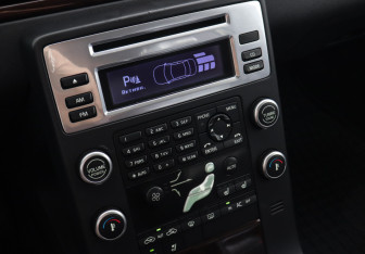 Подержанный автомобиль Volvo S80 2008 года (13 фото)