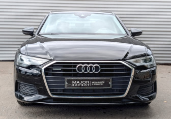 Подержанный автомобиль Audi A6 Sedan 2019 года (2 фото)