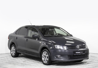 Подержанный автомобиль Volkswagen Polo Sedan 2011 года (3 фото)