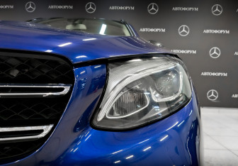Подержанный автомобиль Mercedes-Benz GLC Coupe 2016 года (17 фото)