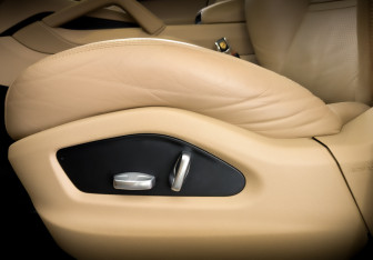 Подержанный автомобиль Porsche Cayenne 2021 года (21 фото)