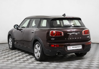 Подержанный автомобиль MINI Clubman Wagon 2016 года (7 фото)