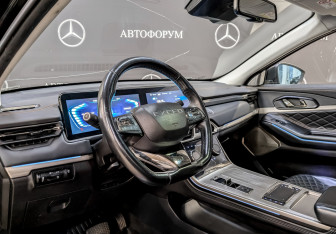 Подержанный автомобиль Exeed TXL 2022 года (16 фото)