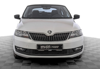 Подержанный автомобиль Skoda Rapid Liftback 2019 года (2 фото)
