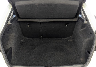 Подержанный автомобиль Skoda Rapid Liftback 2021 года (10 фото)