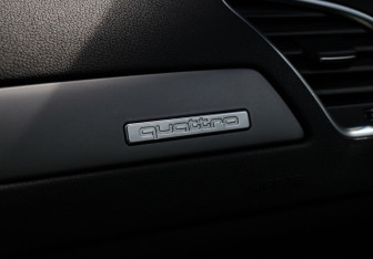 Подержанный автомобиль Audi A4 allroad 2014 года (13 фото)