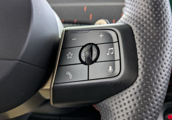 Подержанный автомобиль MINI Countryman 2024 года (21 фото)