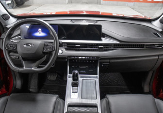 Подержанный автомобиль Chery Tiggo 7 Pro Max 2023 года (13 фото)