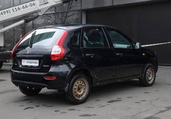 Подержанный автомобиль LADA (ВАЗ) Kalina Hatchback 2013 года (5 фото)