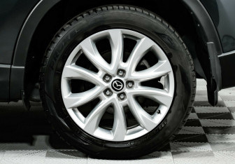 Подержанный автомобиль Mazda CX-5 2015 года (6 фото)