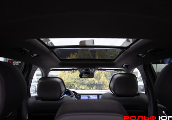 Подержанный автомобиль Geely Monjaro 2025 года (21 фото)