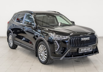 Подержанный автомобиль Haval Jolion 2024 года (3 фото)