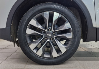 Подержанный автомобиль Chery Tiggo 4 2022 года (12 фото)