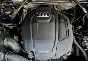 Подержанный автомобиль Audi Q5 2017 года (9 фото)