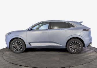 Подержанный автомобиль Changan UNI-K 2022 года (8 фото)