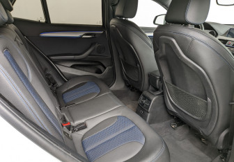 Подержанный автомобиль BMW X2 2020 года (29 фото)