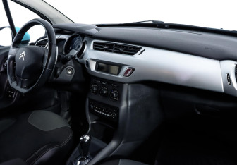 Подержанный автомобиль Citroen C3 Hatchback 2012 года (5 фото)