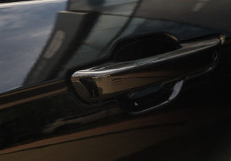 Подержанный автомобиль Jeep Grand Cherokee 2021 года (31 фото)