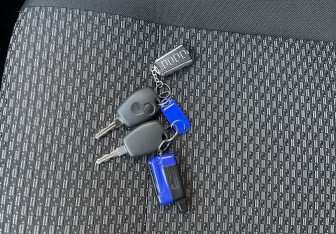 Подержанный автомобиль LADA (ВАЗ) Largus Wagon 2013 года (15 фото)