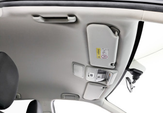 Подержанный автомобиль Mitsubishi Outlander 2021 года (23 фото)