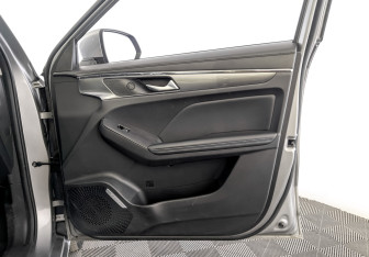 Подержанный автомобиль Haval Jolion 2022 года (24 фото)