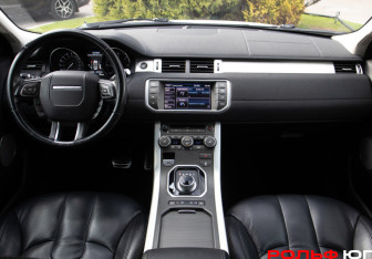 Подержанный автомобиль Land Rover Range Rover Evoque 2013 года (11 фото)