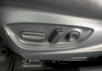 Подержанный автомобиль Toyota Camry Sedan 2021 года (26 фото)