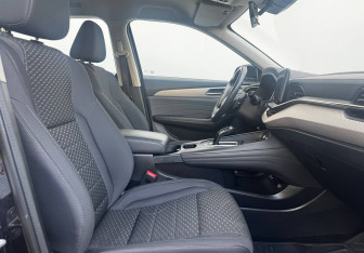 Подержанный автомобиль Haval F7 2024 года (10 фото)