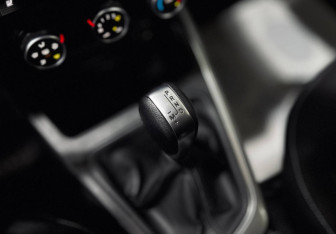 Подержанный автомобиль Renault Arkana 2019 года (19 фото)